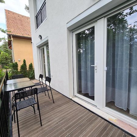 Öt Fenyő Apartmanház Siófok Kültér fotó