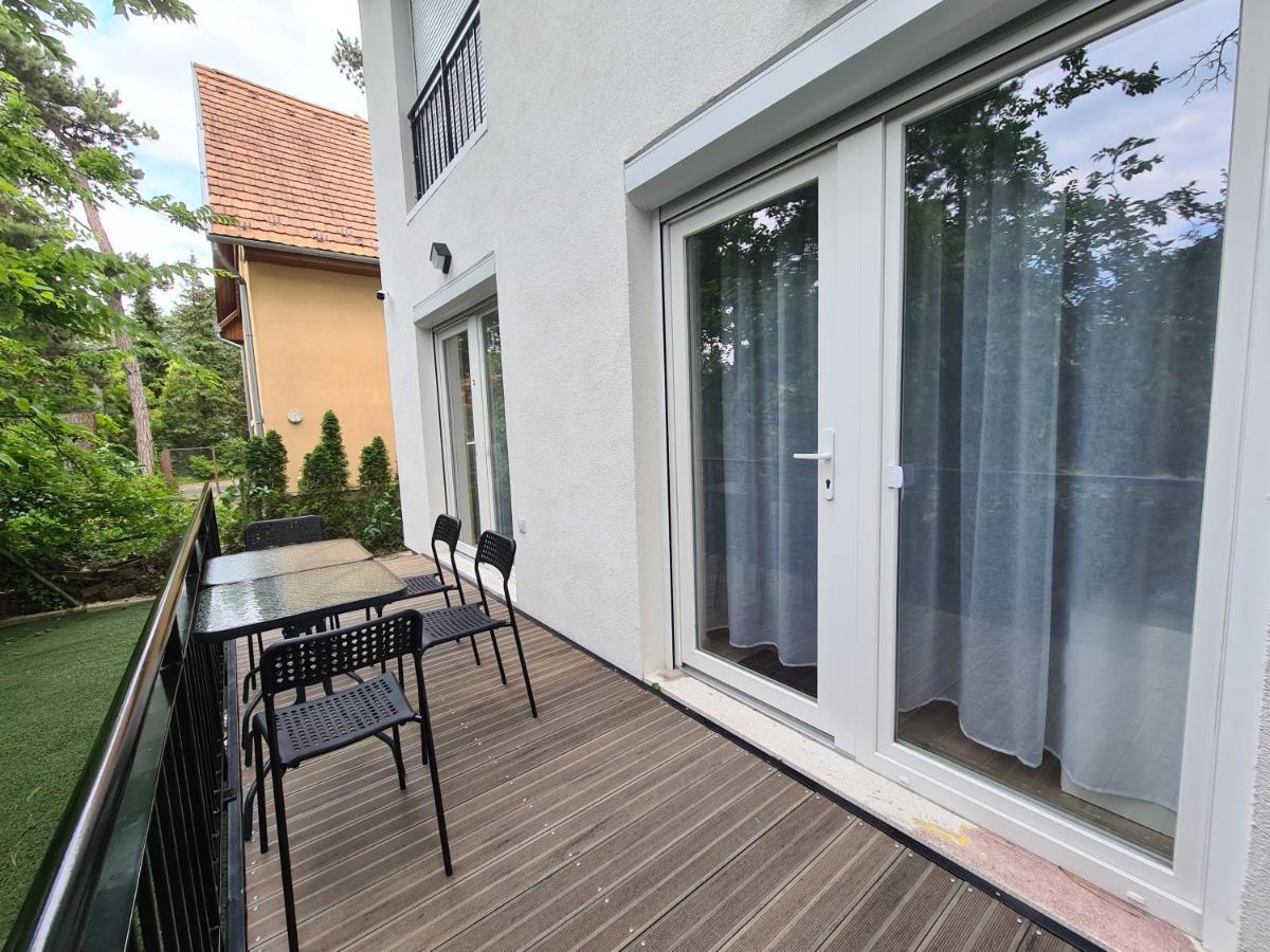 Öt Fenyő Apartmanház Siófok Kültér fotó