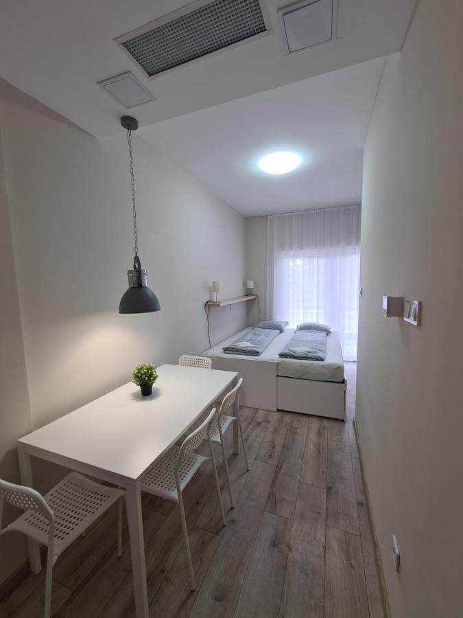 Öt Fenyő Apartmanház Siófok Kültér fotó